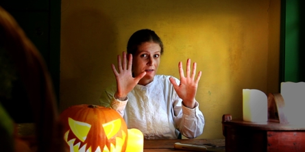 Stingy Jack video med Kira Funder