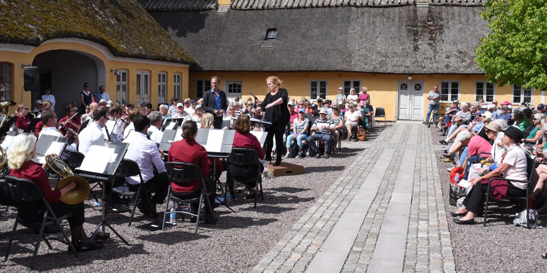 Greve Harmoniorkester og Thomas Koppel spiller på Greve Museum